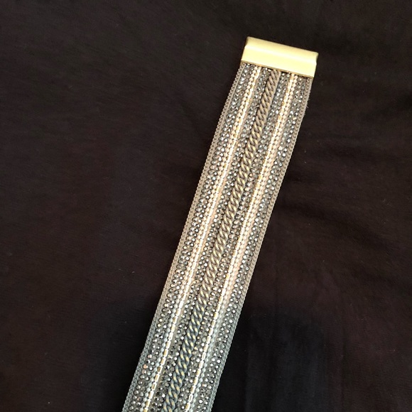 Cuff bracelet - Picture 3 of 3